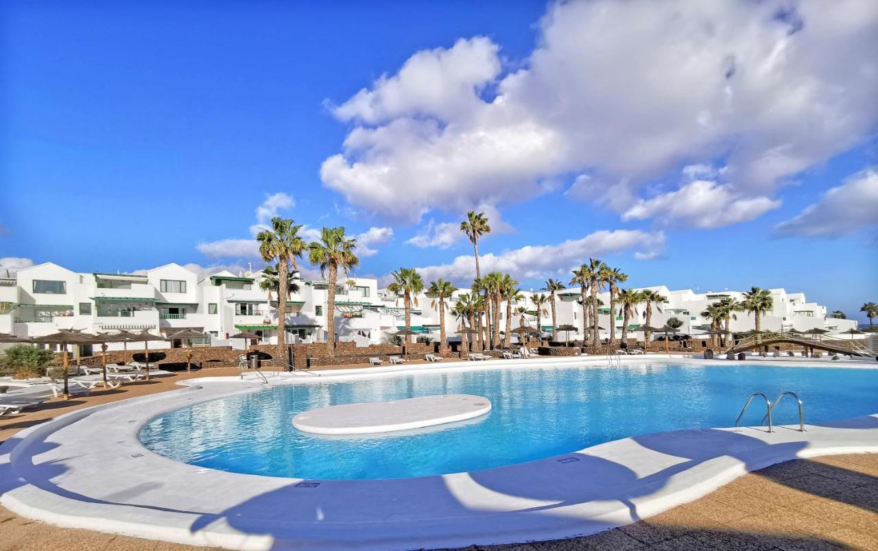 Calypso, Apartamento Completo Con Vistas Al Mar Y A La Piscina En Costa Teguise Εξωτερικό φωτογραφία