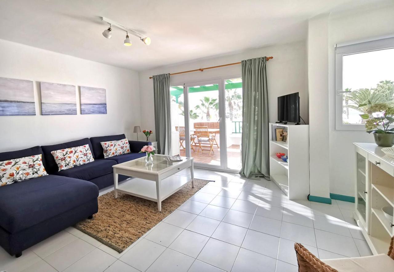 Calypso, Apartamento Completo Con Vistas Al Mar Y A La Piscina En Costa Teguise Εξωτερικό φωτογραφία