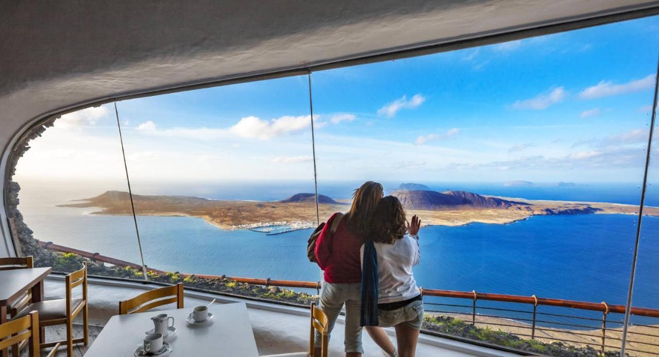 Calypso, Apartamento Completo Con Vistas Al Mar Y A La Piscina En Costa Teguise Εξωτερικό φωτογραφία