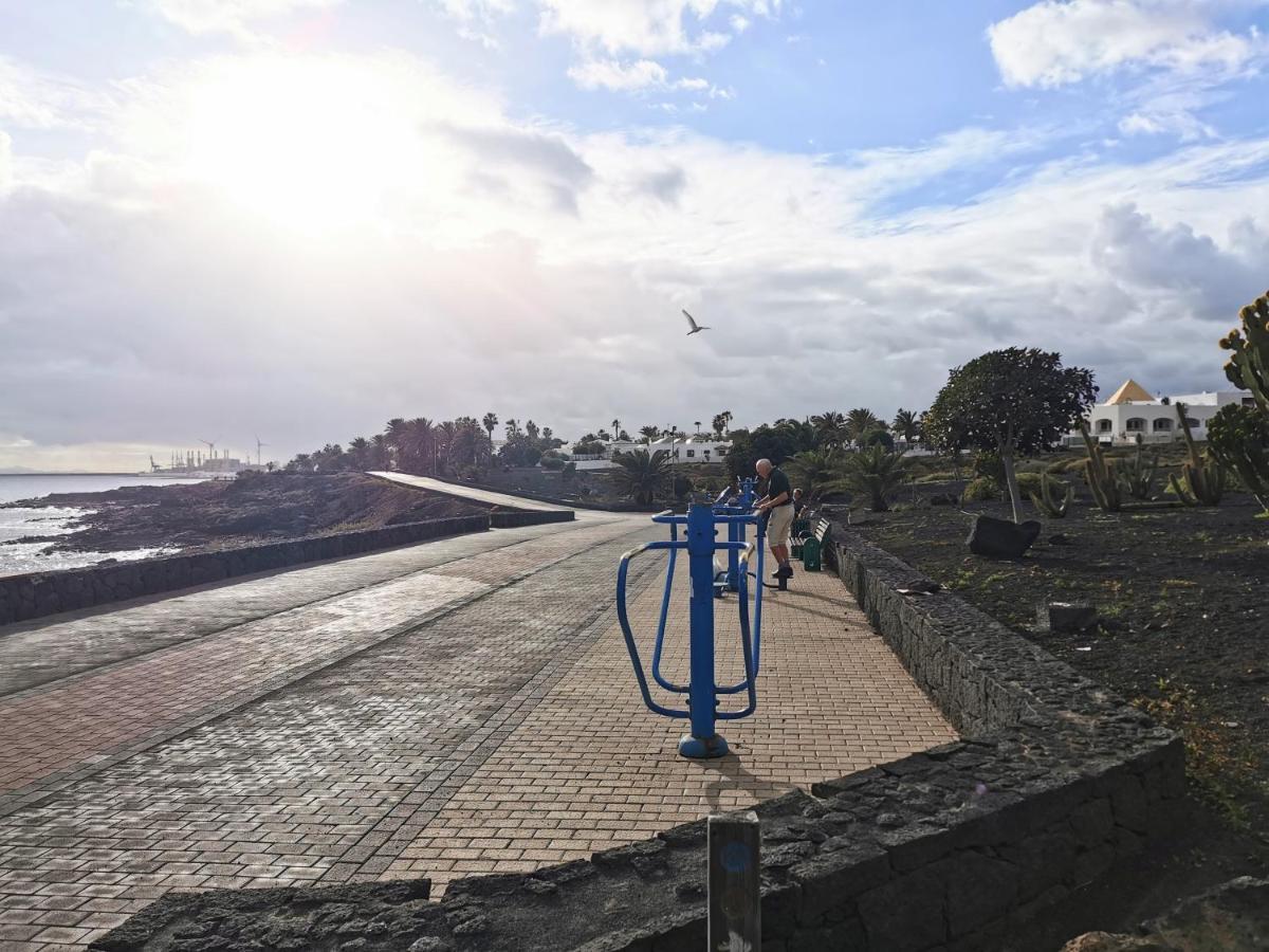 Calypso, Apartamento Completo Con Vistas Al Mar Y A La Piscina En Costa Teguise Εξωτερικό φωτογραφία