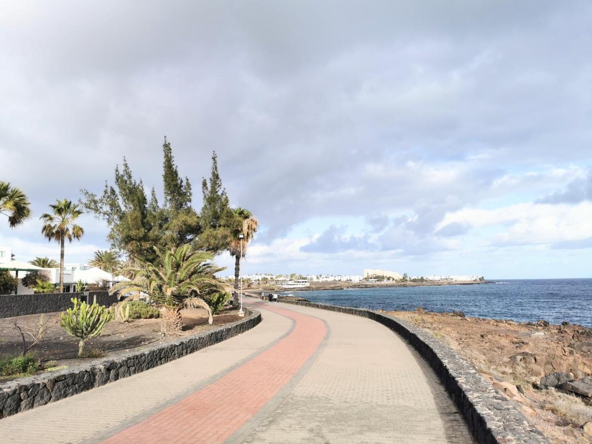 Calypso, Apartamento Completo Con Vistas Al Mar Y A La Piscina En Costa Teguise Εξωτερικό φωτογραφία
